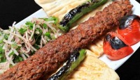 Adana Kebabı Nasıl Yapılır? Tarifi
